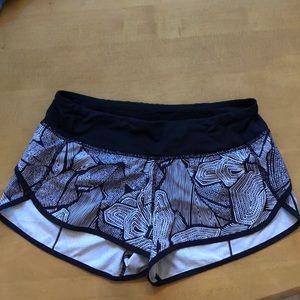 Barely worn limited eddition Lulu shorts!